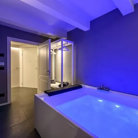 Apartment Ab - Via Sant'isaia 102