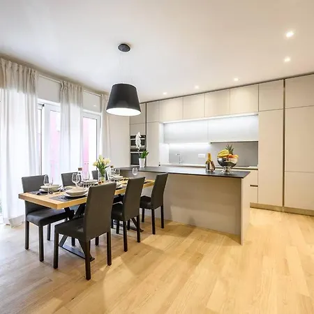 Ab - Via Sant'isaia 102 Apartment *