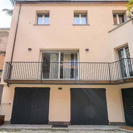 Ab - Via Sant'isaia 102 Apartman